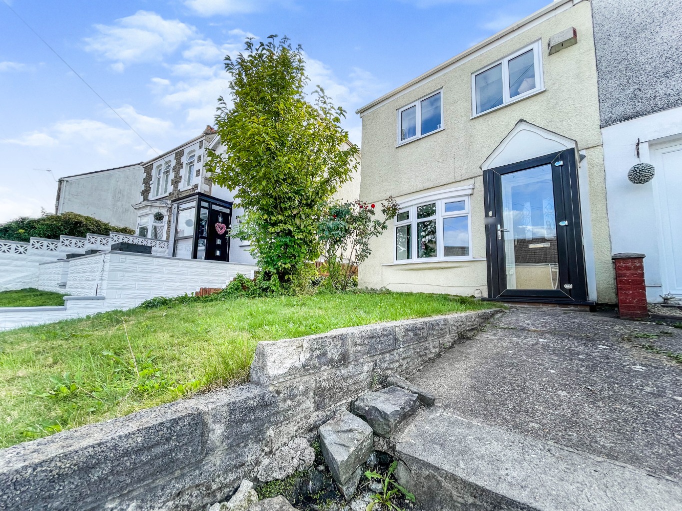 Vicarage Road, Morriston, Swansea, West Glamorgan, SA6 6DH