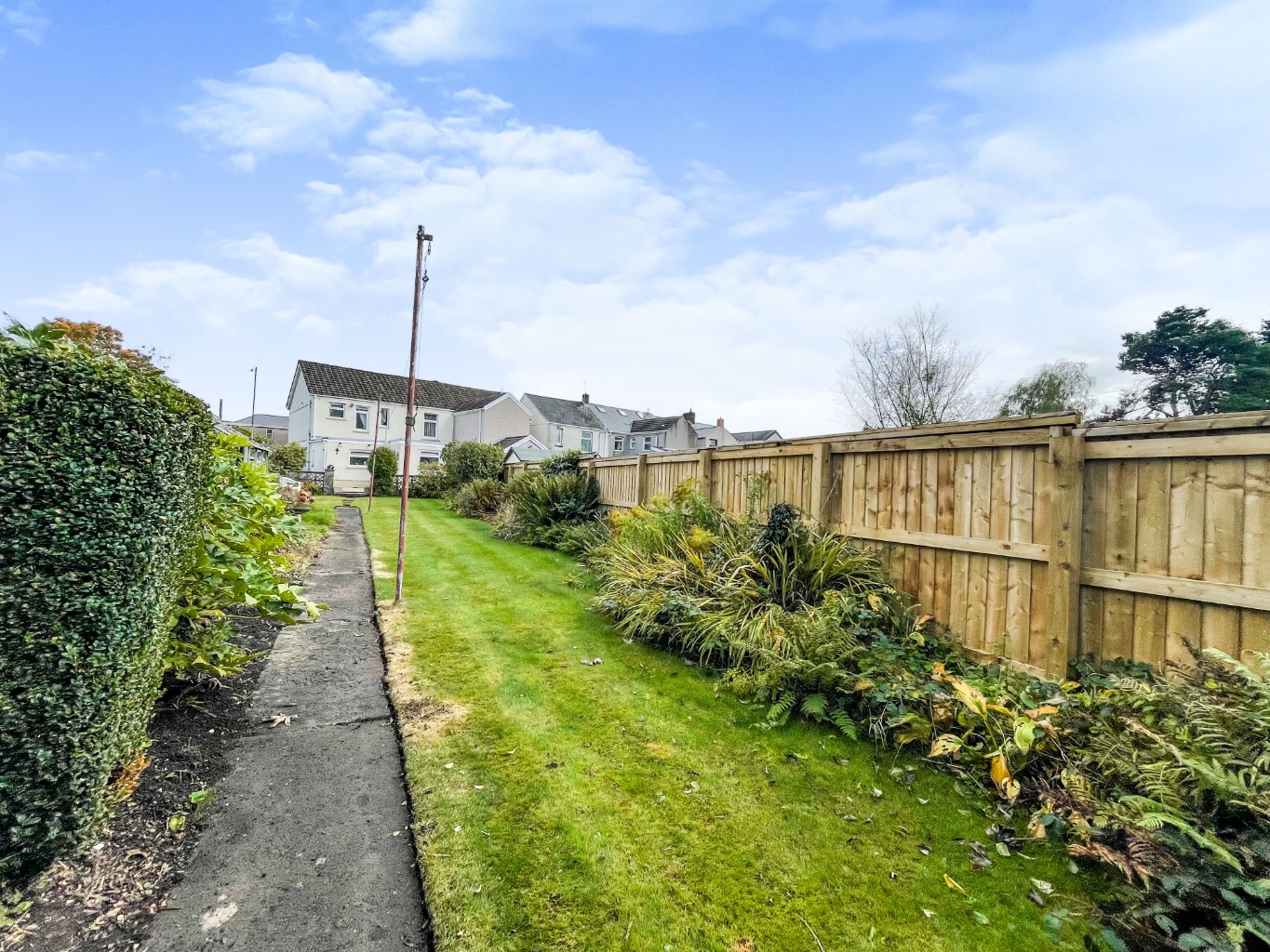 Dulais Road, Pontarddulais, Swansea, West Glamorgan, SA4 8RH