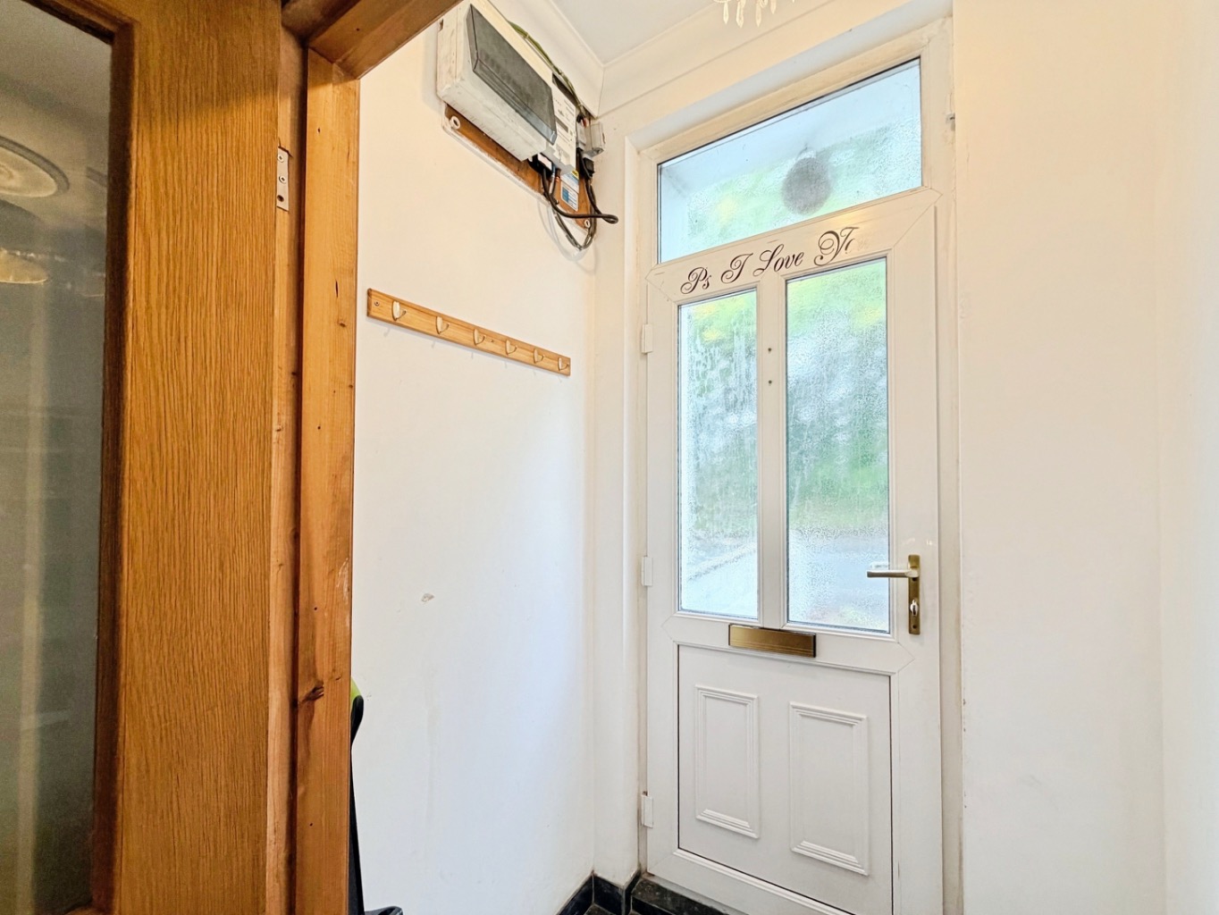 Pontardulais Road, Llangennech, Llanelli, Carmarthenshire, SA14 8YE
