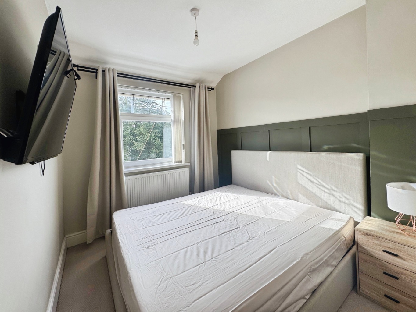 Borough Road, Loughor, Swansea, West Glamorgan, SA4 6RP