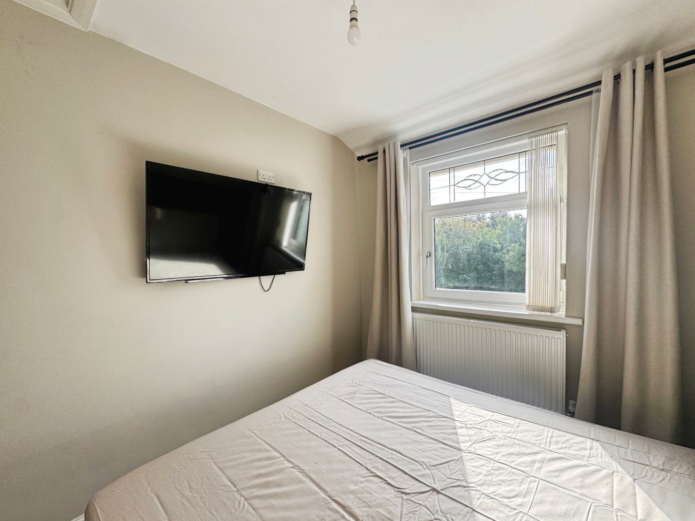 Borough Road, Loughor, Swansea, West Glamorgan, SA4 6RP