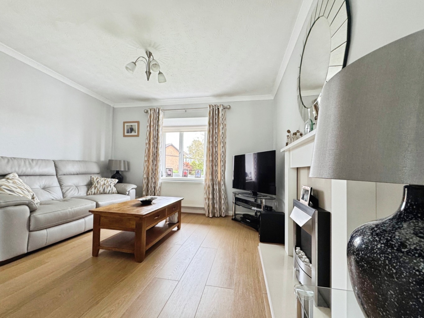 Clos Y Morfa, Gorseinon, Swansea, West Glamorgan, SA4 4JY