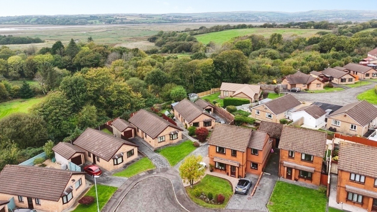 Clos Y Morfa, Gorseinon, Swansea, West Glamorgan, SA4 4JY