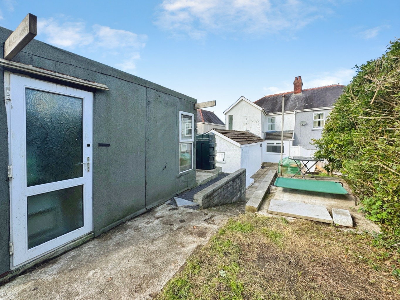 Bethesda Road, Tumble, Llanelli, Carmarthenshire, SA14 6LL