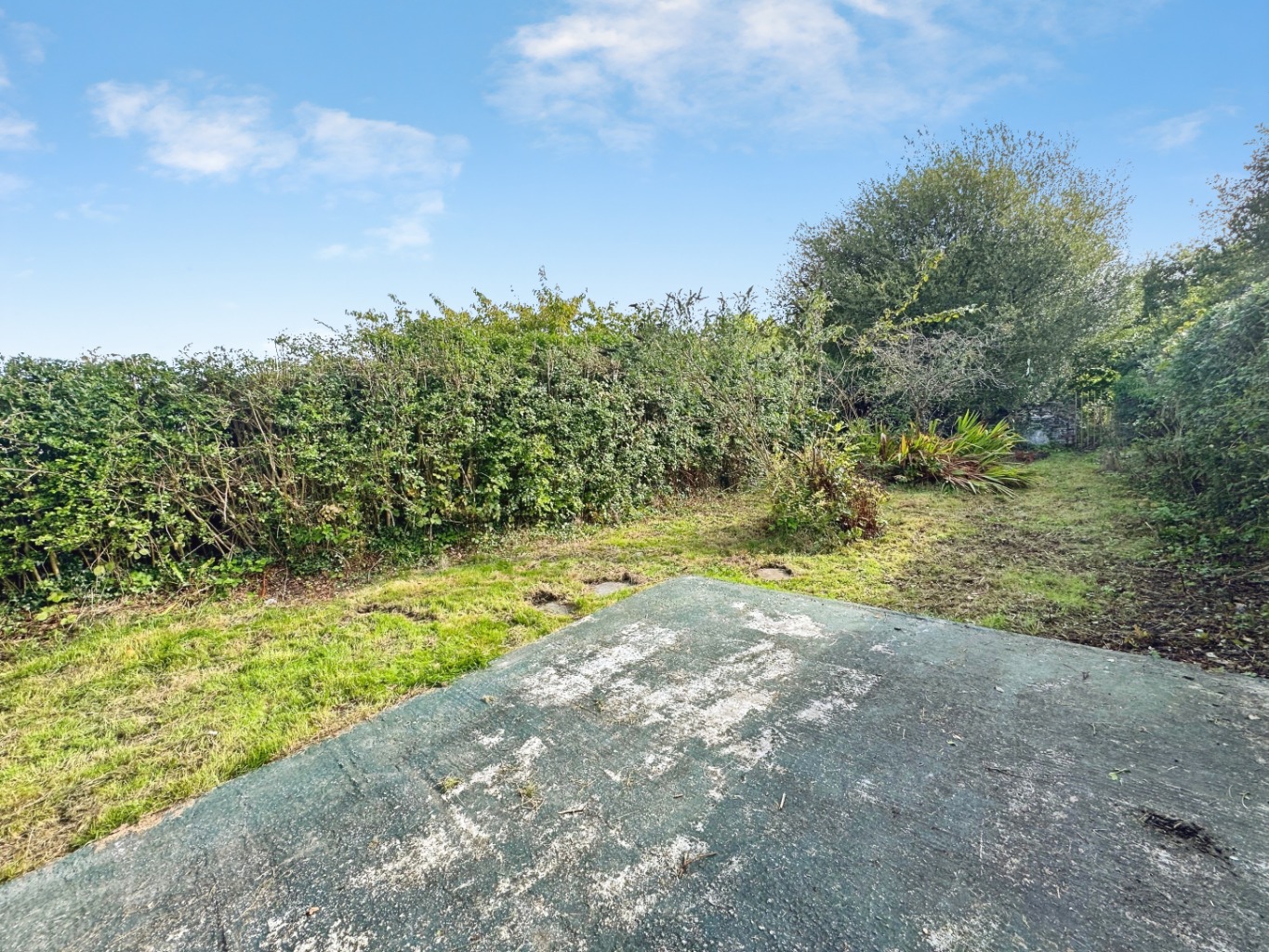 Bethesda Road, Tumble, Llanelli, Carmarthenshire, SA14 6LL