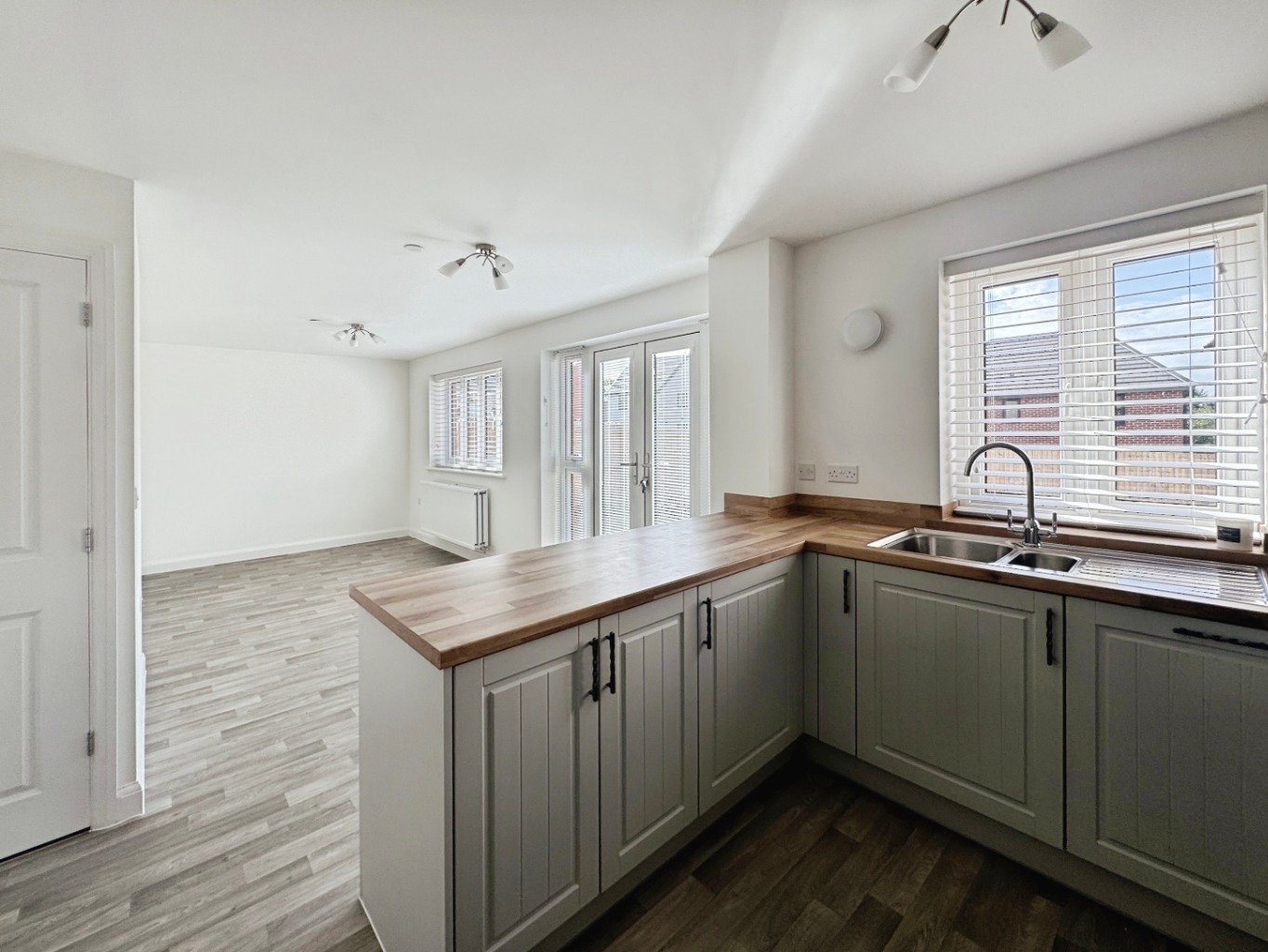 Fern Drive, Penllergaer, Swansea, West Glamorgan, SA4 9FT
