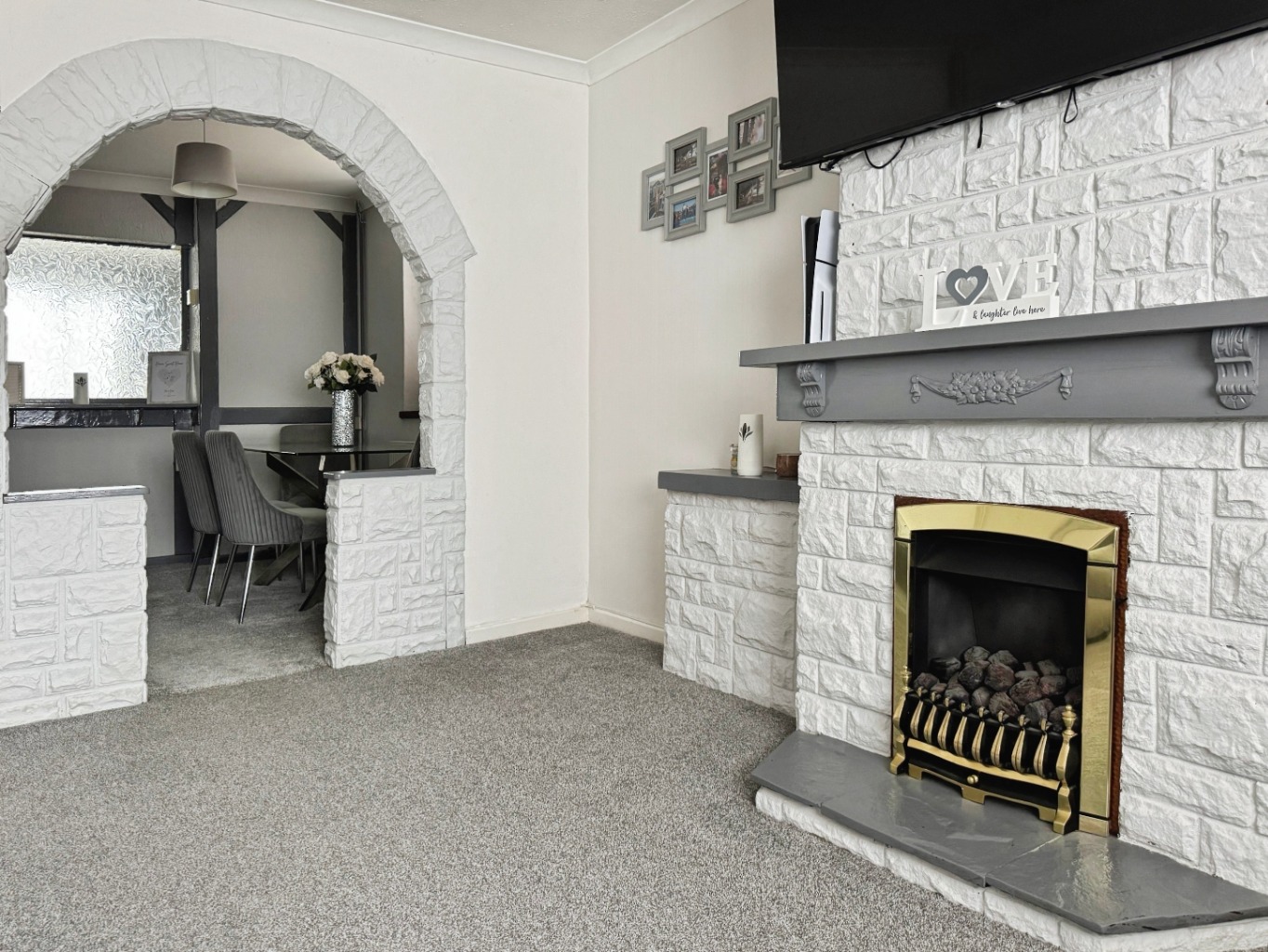 Heol Y Twyn, Pontlliw, Swansea, West Glamorgan, SA4 9EU