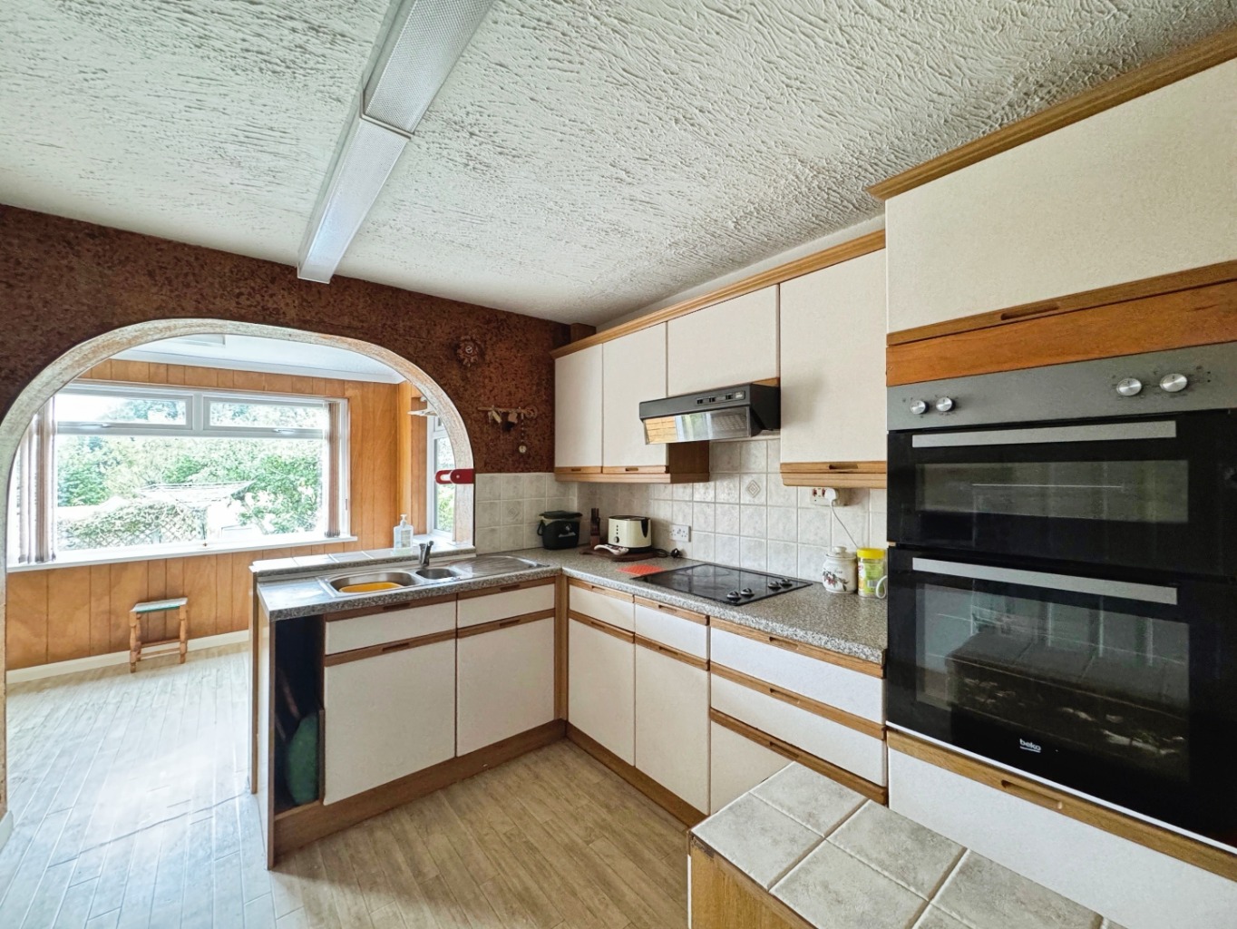 Yr Aran, Dunvant, Swansea, West Glamorgan, SA2 7PU