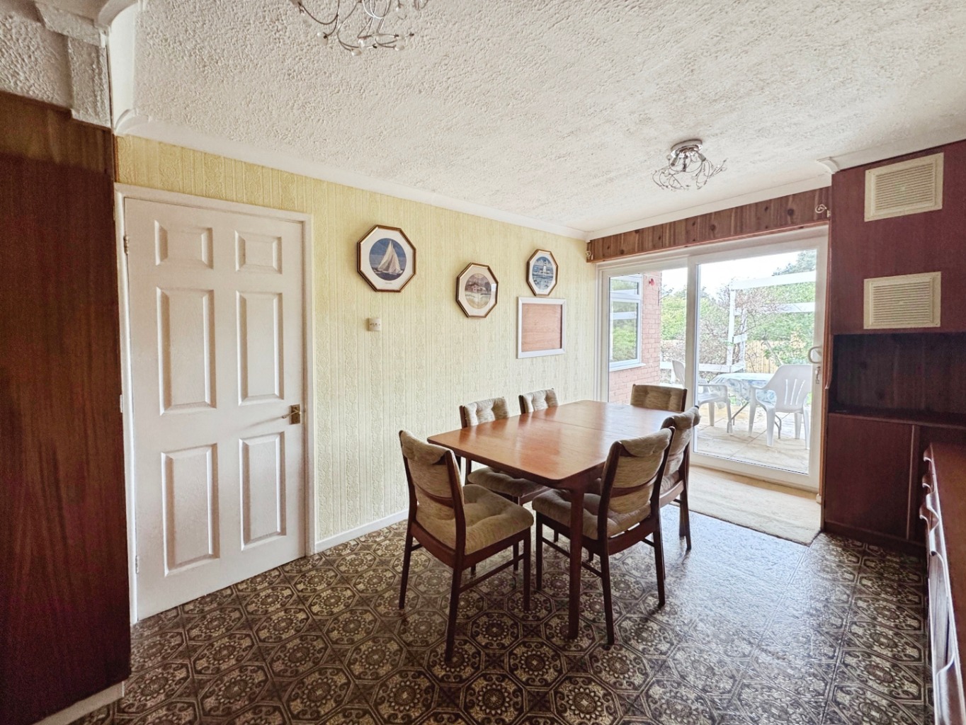 Yr Aran, Dunvant, Swansea, West Glamorgan, SA2 7PU