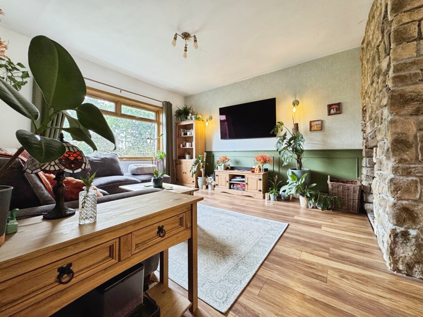 Longsight, Upper Mill, Pontarddulais, Swansea, West Glamorgan, SA4 8NQ