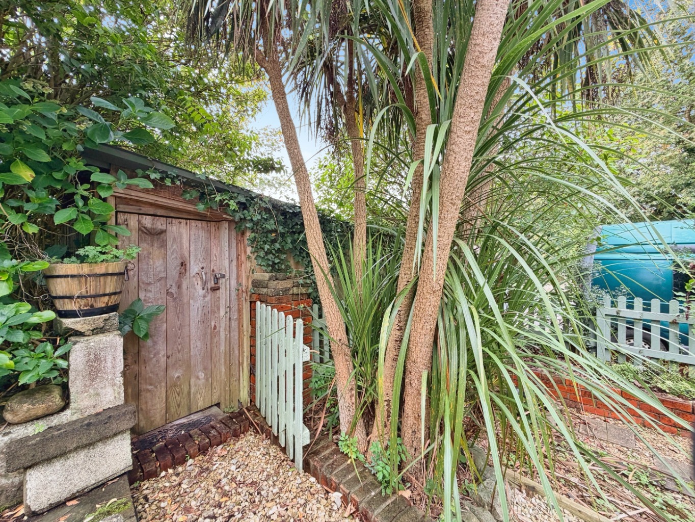 Longsight, Upper Mill, Pontarddulais, Swansea, West Glamorgan, SA4 8NQ