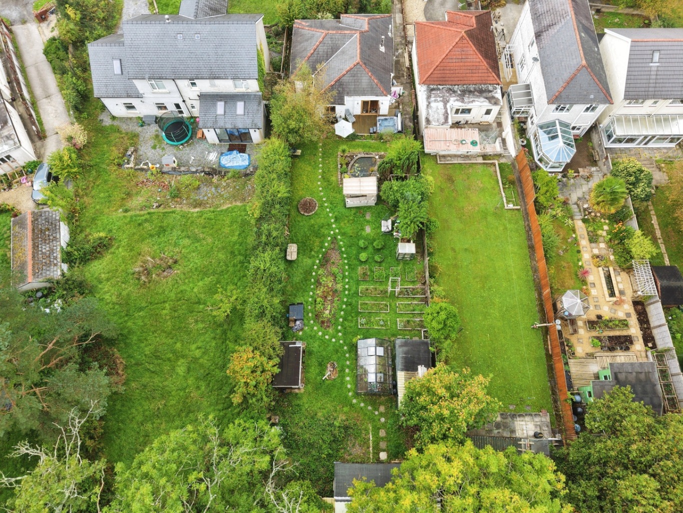 Longsight, Upper Mill, Pontarddulais, Swansea, West Glamorgan, SA4 8NQ
