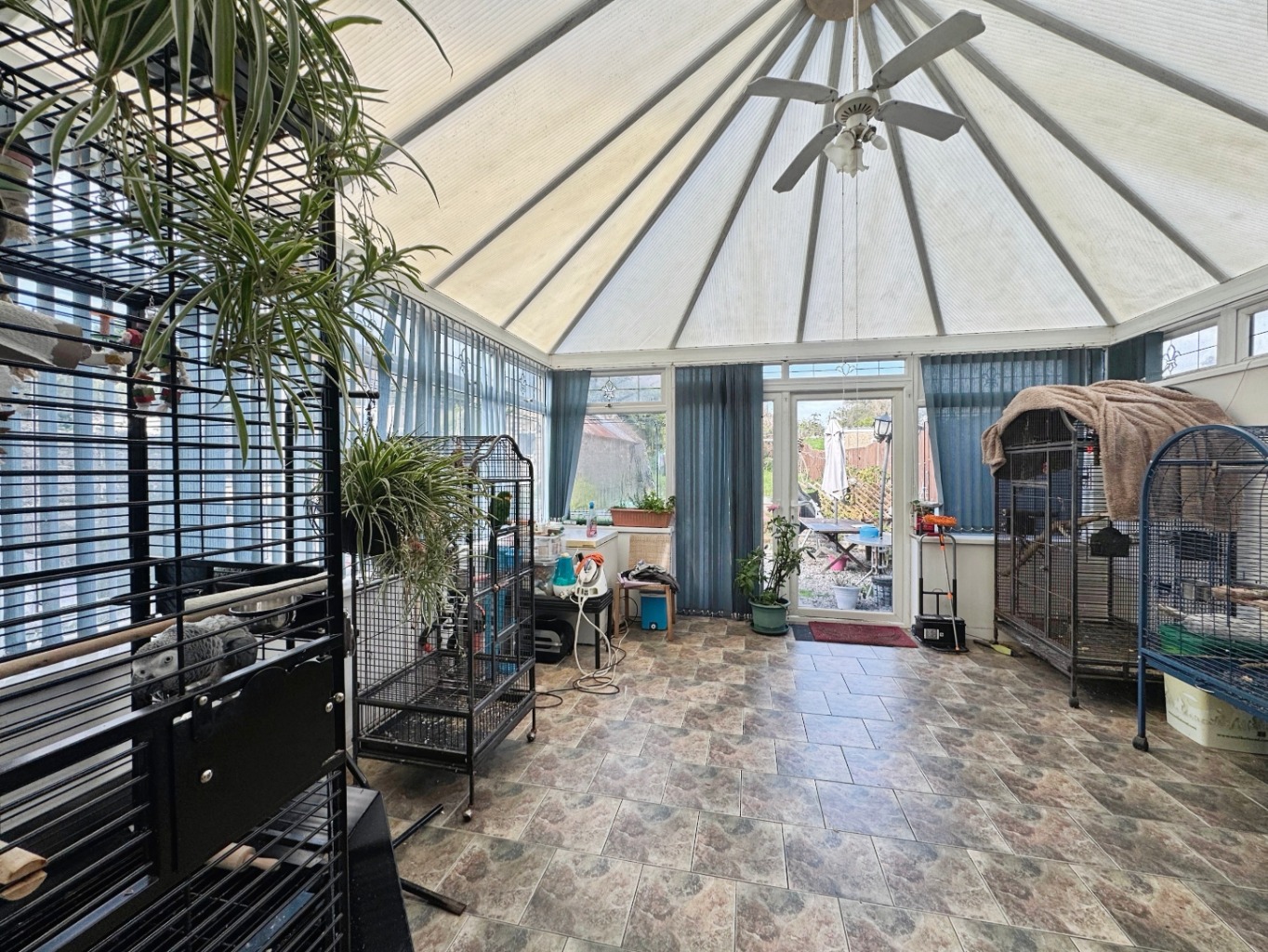 Afon Road, Llangennech, Llanelli, Carmarthenshire, SA14 8TS