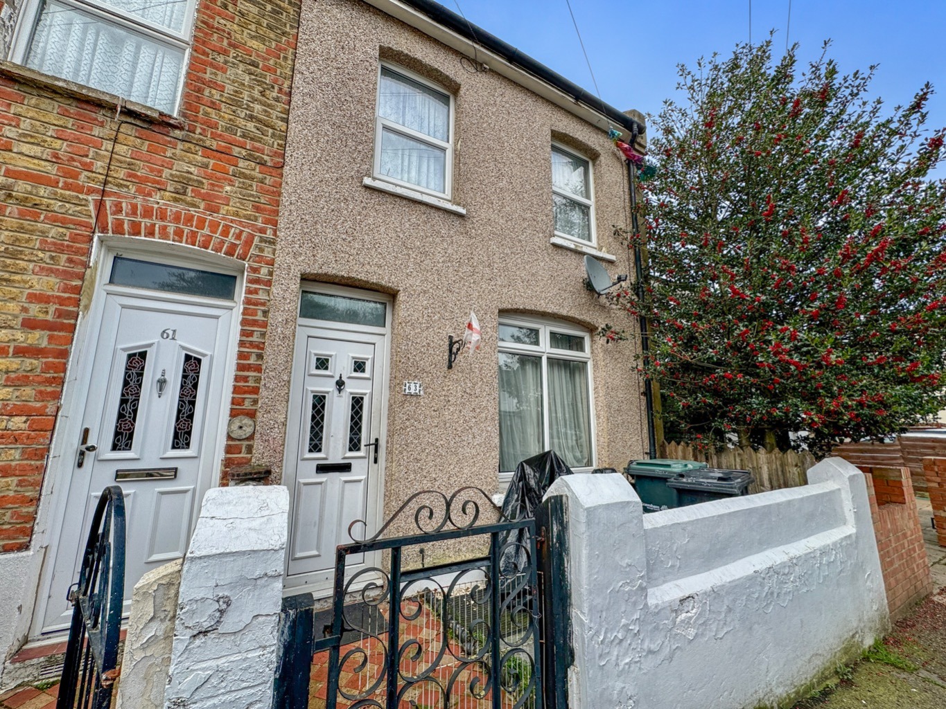 Two/Three Bedroom Terrace House