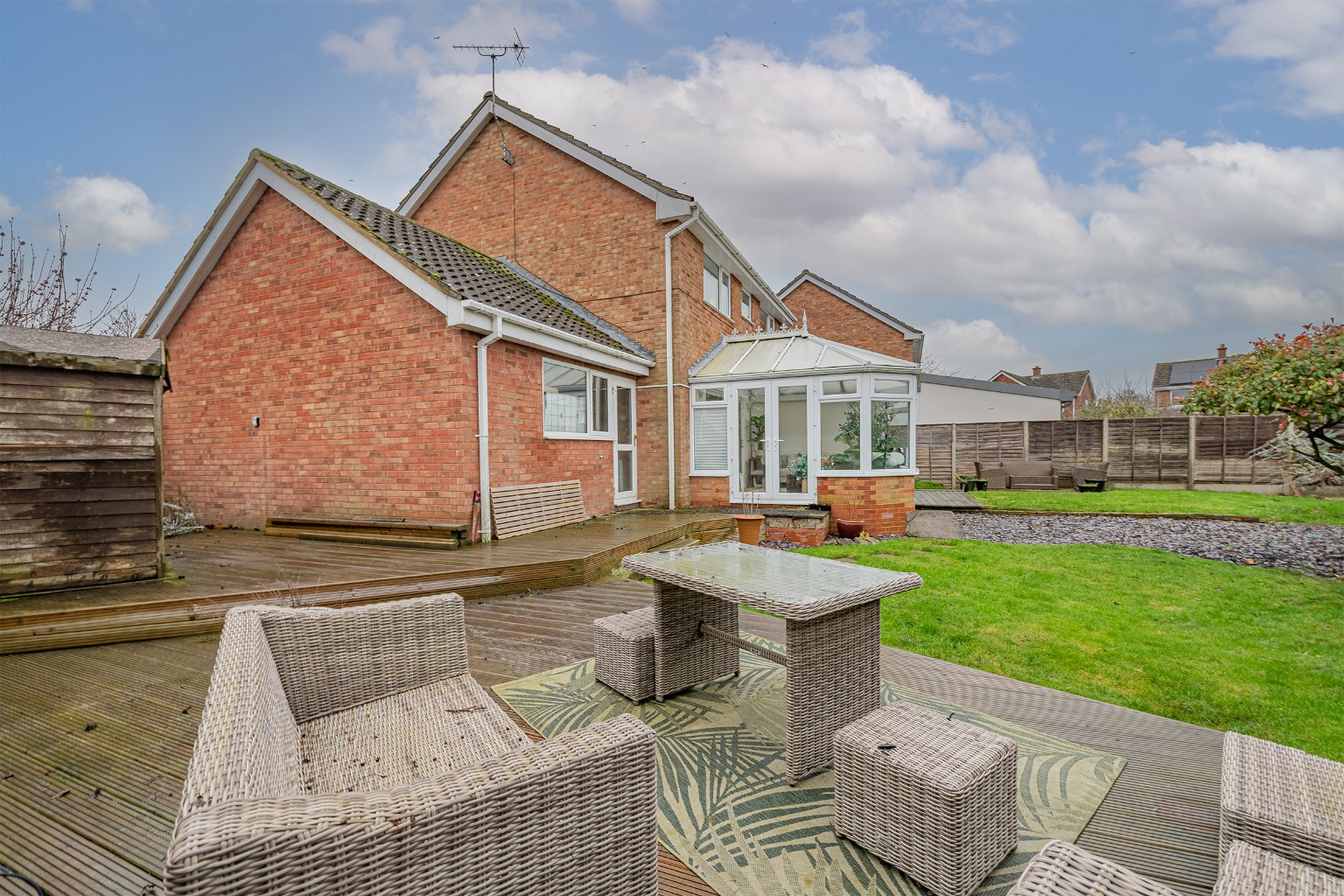 Four Bedroom Detached Family Home With Ensuite Office Utility Conservatory Garage And Field Views Property image 10