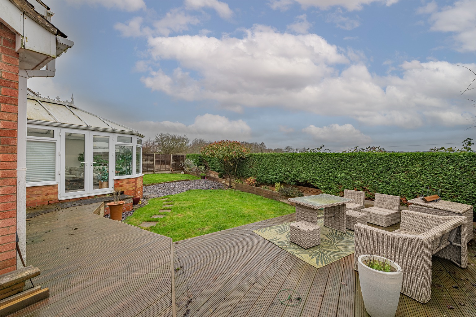 Four Bedroom Detached Family Home With Ensuite Office Utility Conservatory Garage And Field Views Property image 9