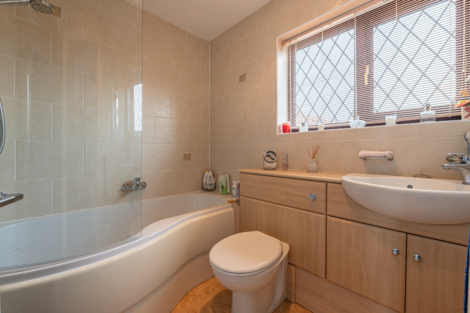4 Bedroom detached house for sale Property image 17