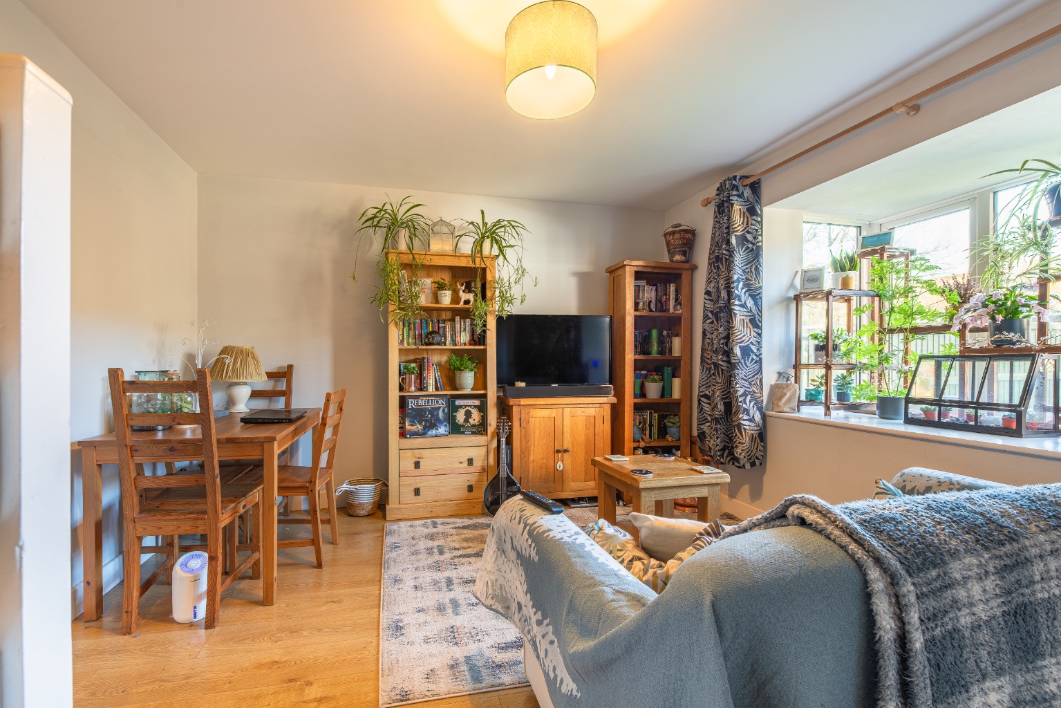 STYLISH TWO-BED CLUSTER HOME IN EATON SOCON WITH REFITTED KITCHEN, PARKING AND NO FORWARD CHAIN Property image 2