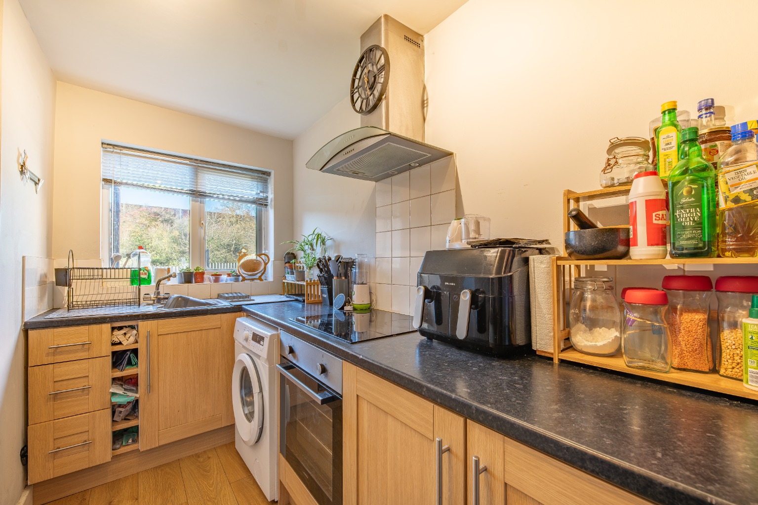 STYLISH TWO-BED CLUSTER HOME IN EATON SOCON WITH REFITTED KITCHEN, PARKING AND NO FORWARD CHAIN Property image 6