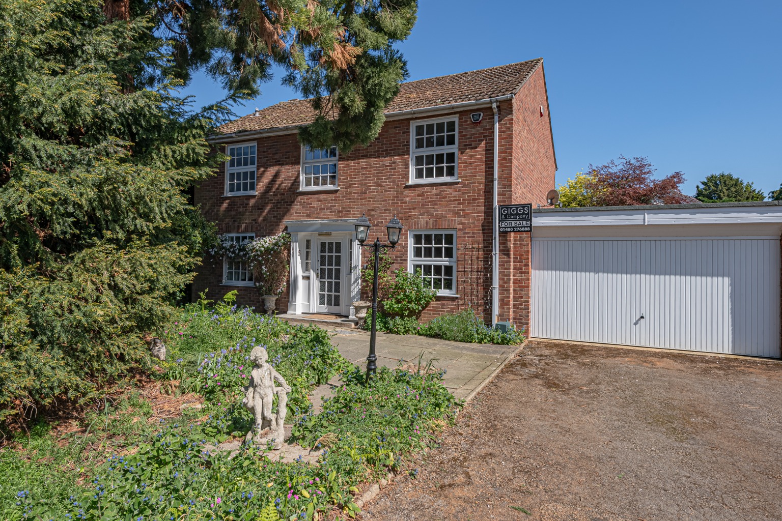 Rarely Available Four Bedroom Detached Home In Prime Eaton Socon Cul De Sac With Double Garage.