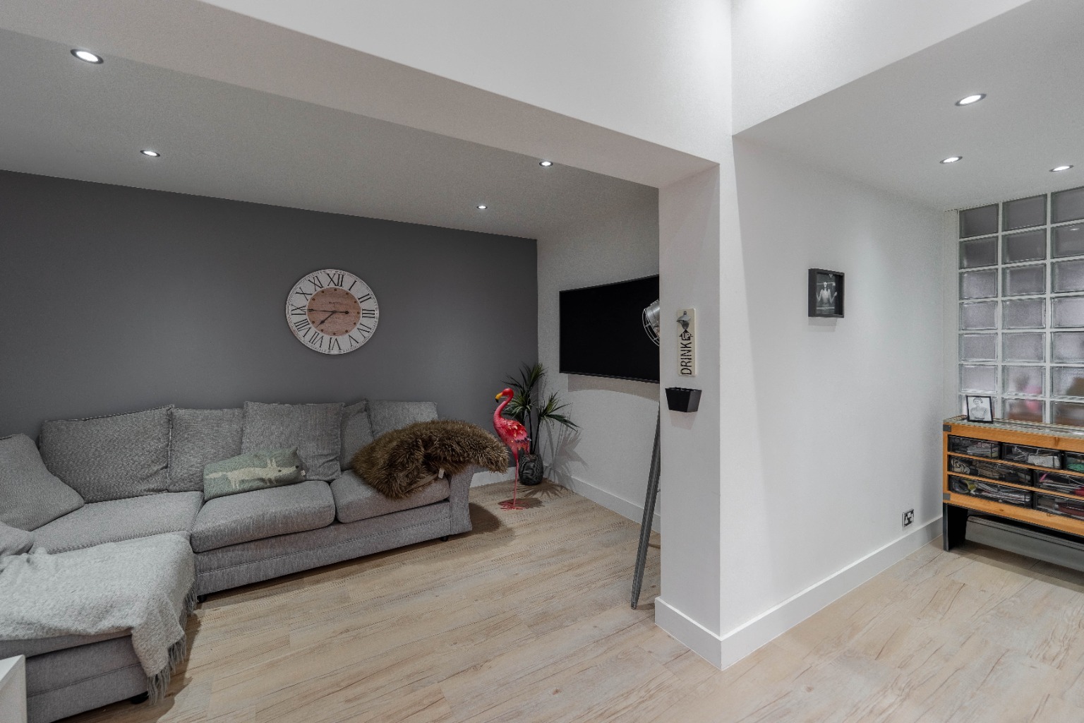 ** Guide Price £425,000 - £440,000 ** Outstanding 3 Bedroom Detached Family Home in Popular St. Ives Property image 7