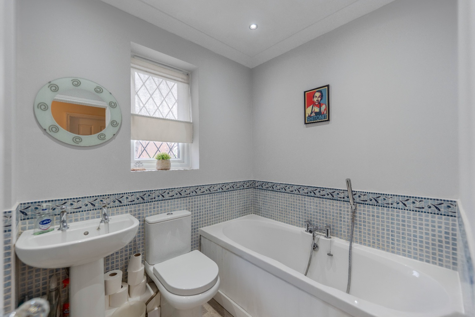 ** Guide Price £425,000 - £440,000 ** Outstanding 3 Bedroom Detached Family Home in Popular St. Ives Property image 16