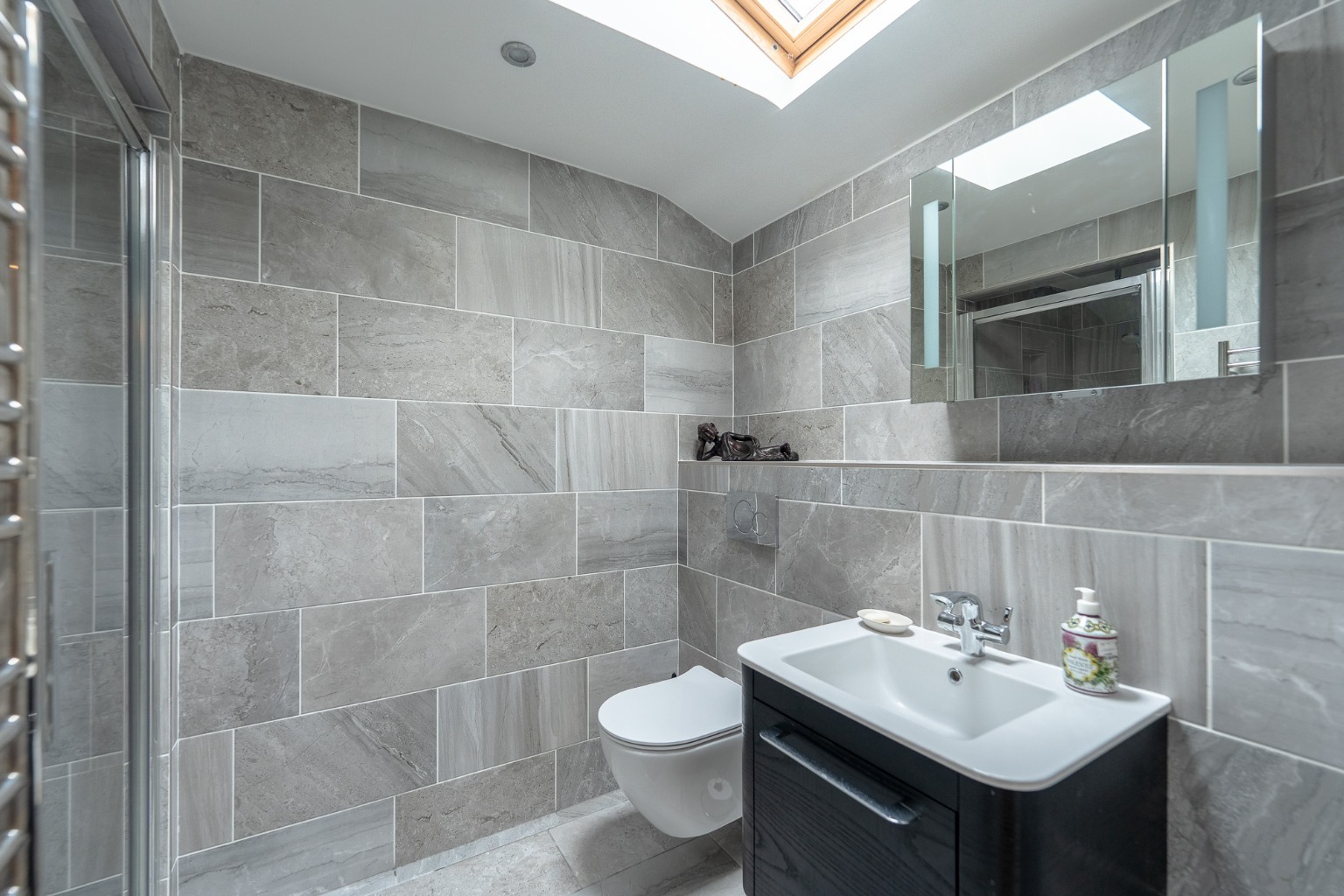 Exceptional 5 Bedroom Family Home in St. Ives with Stunning Extension Property image 21
