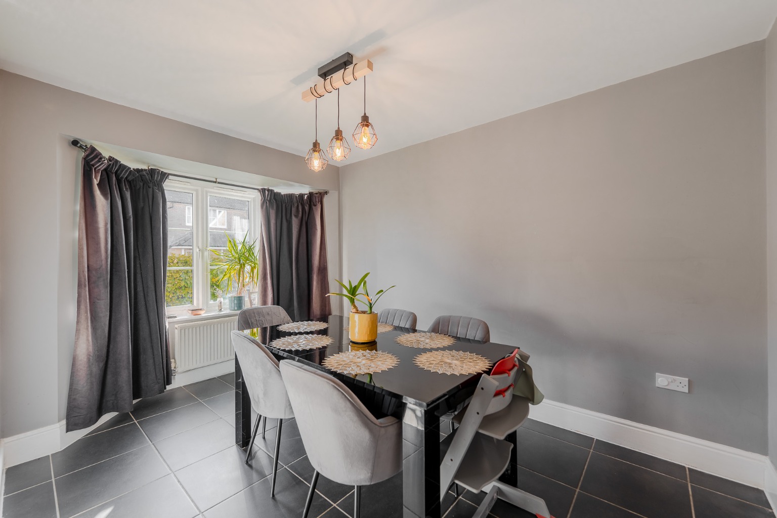 Detached Four Bedroom Family Home in St. Neots Property image 7
