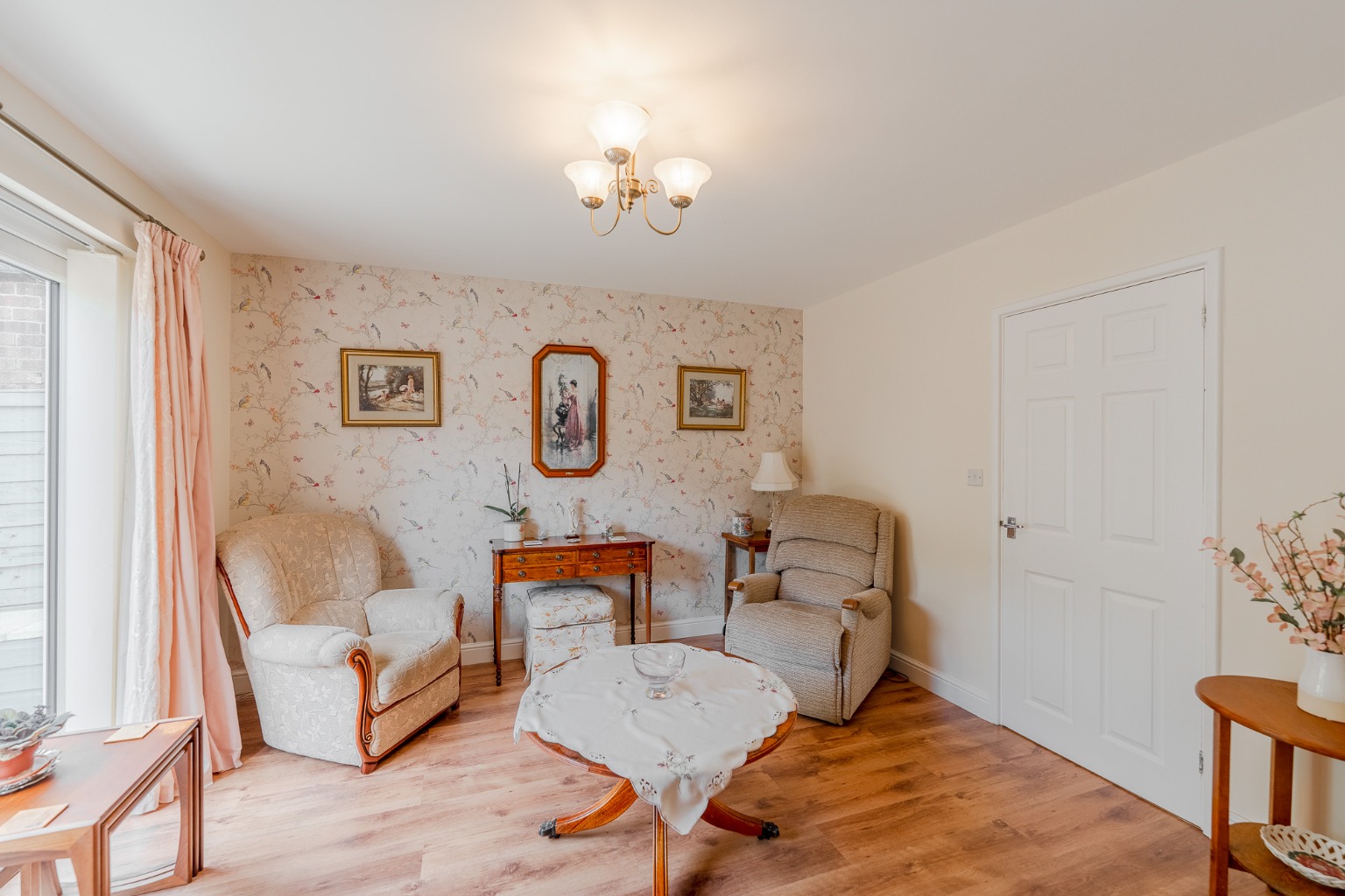 Three bedroom semi detached house located in St Neots! Property image 7