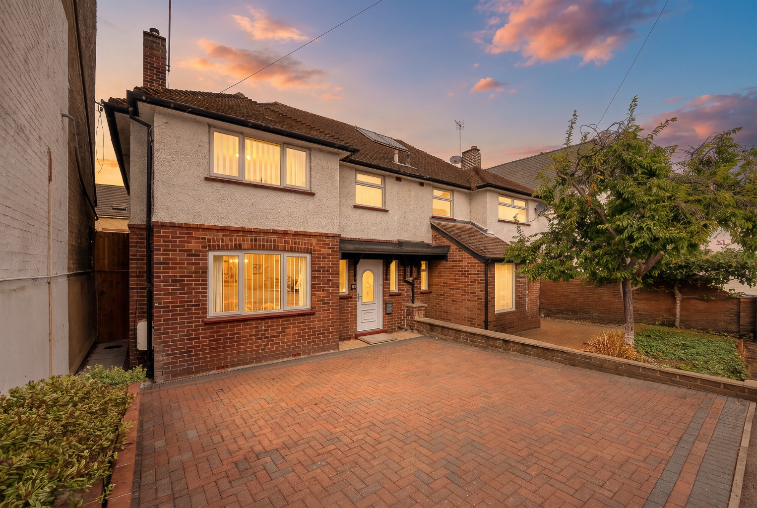 Three bedroom semi detached house located in St Neots! Property image 20