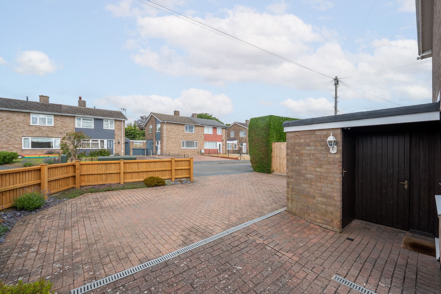 A three bedroom family home occupying a desirable corner plot. Property image 25