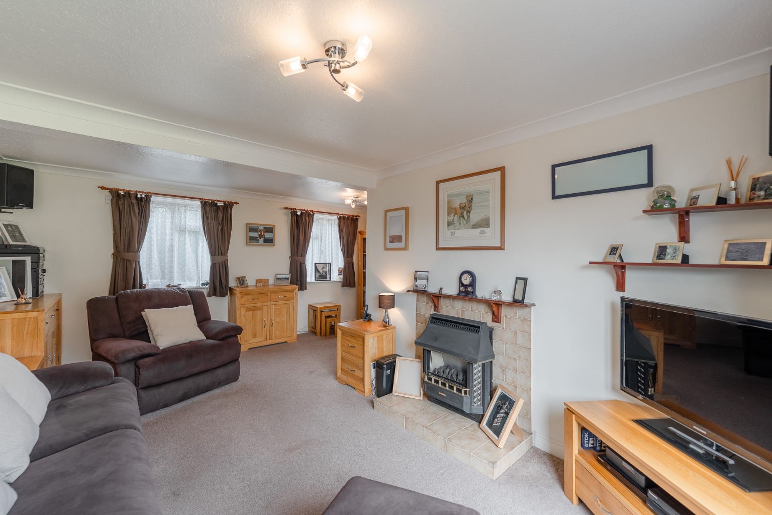 A three bedroom family home occupying a desirable corner plot. Property image 9