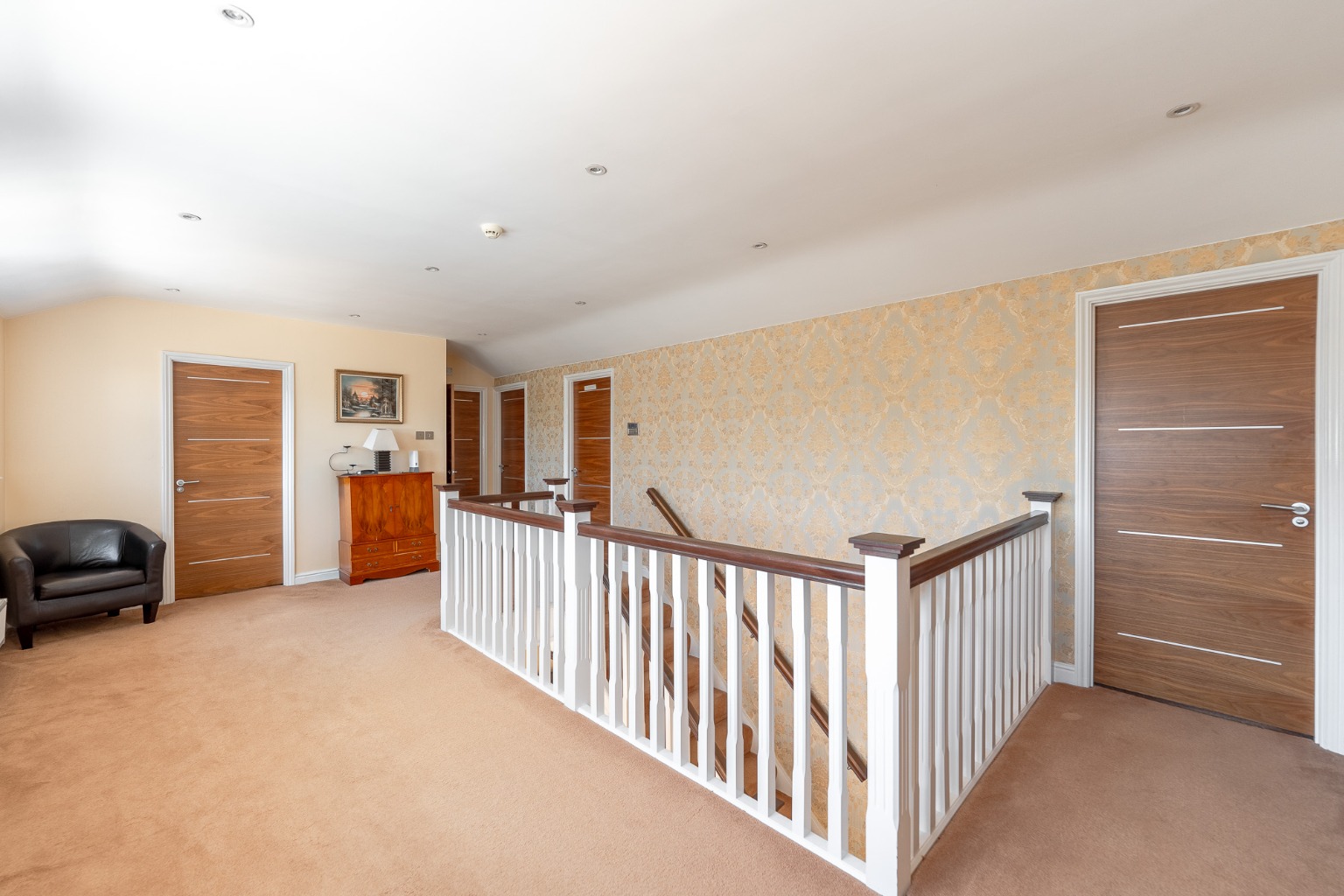 Saviles Close, a substantial family home in one of St Neots’ most exclusive private roads. Property image 12
