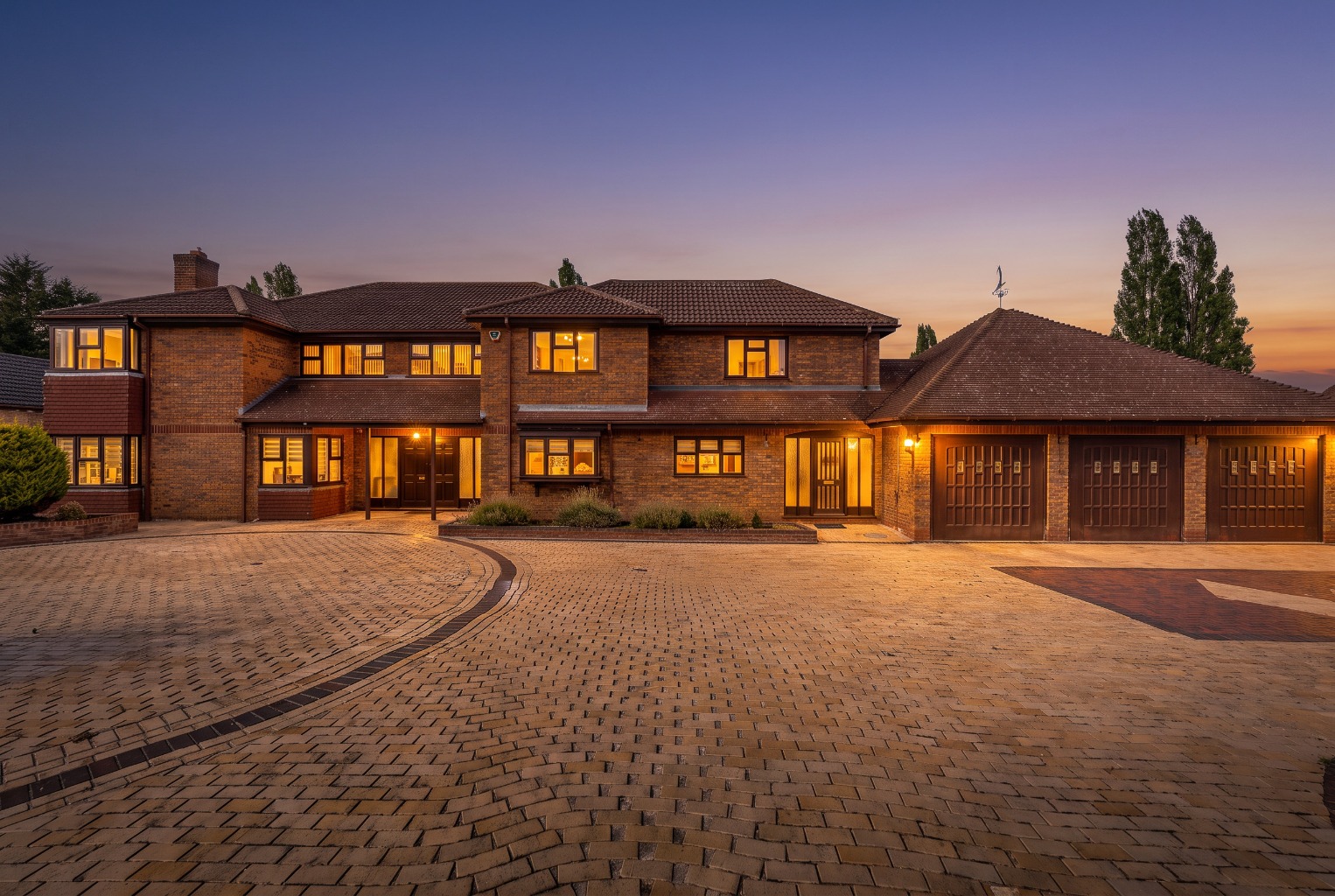 Saviles Close, a substantial family home in one of St Neots’ most exclusive private roads. Property image 24