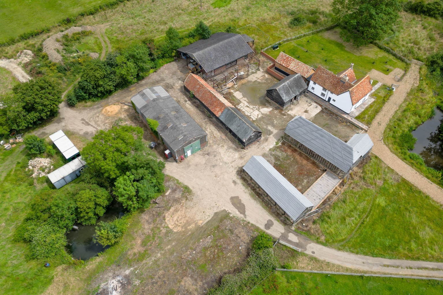 Fantastic development of three plots with planning set in serene countryside close to St Neots Property image 15