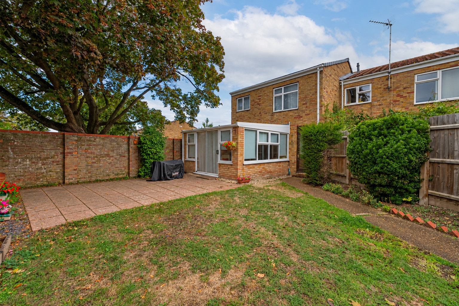 Charming 3-Bed Home in Quiet Cherry Hinton Cul-de-Sac Property image 18