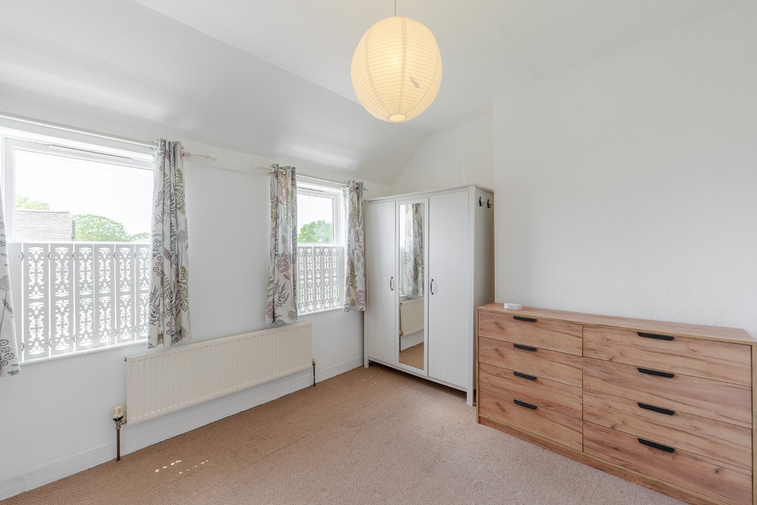 *** Guide Price £190,000 - £210,000 *** Charming 2 Bed Town Centre Cottage with Parking, St. Ives Property image 6