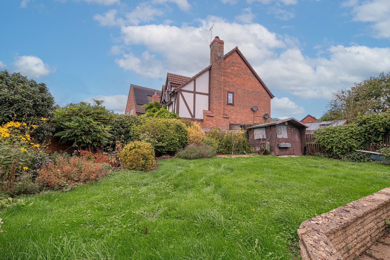 A SPACIOUS FOUR BEDROOM DETACHED FAMILY HOME READY TO MAKE YOUR OWN Property image 8