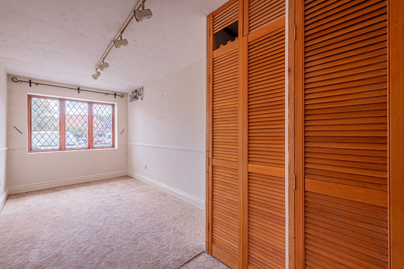 A SPACIOUS FOUR BEDROOM DETACHED FAMILY HOME READY TO MAKE YOUR OWN Property image 12