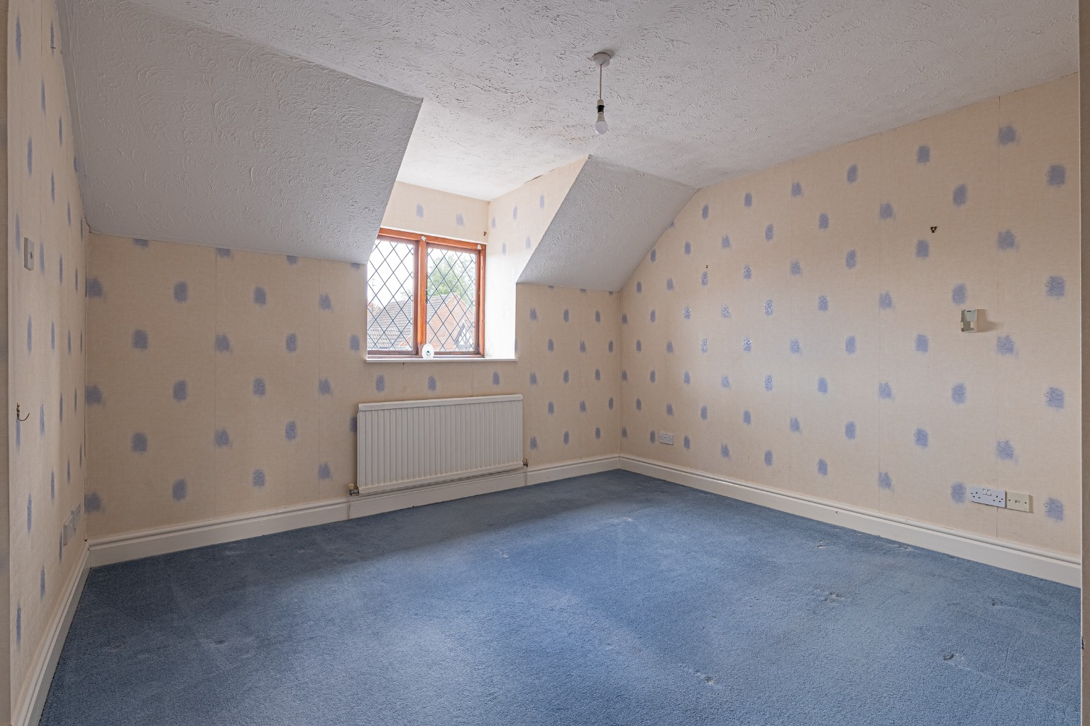 A SPACIOUS FOUR BEDROOM DETACHED FAMILY HOME READY TO MAKE YOUR OWN Property image 13
