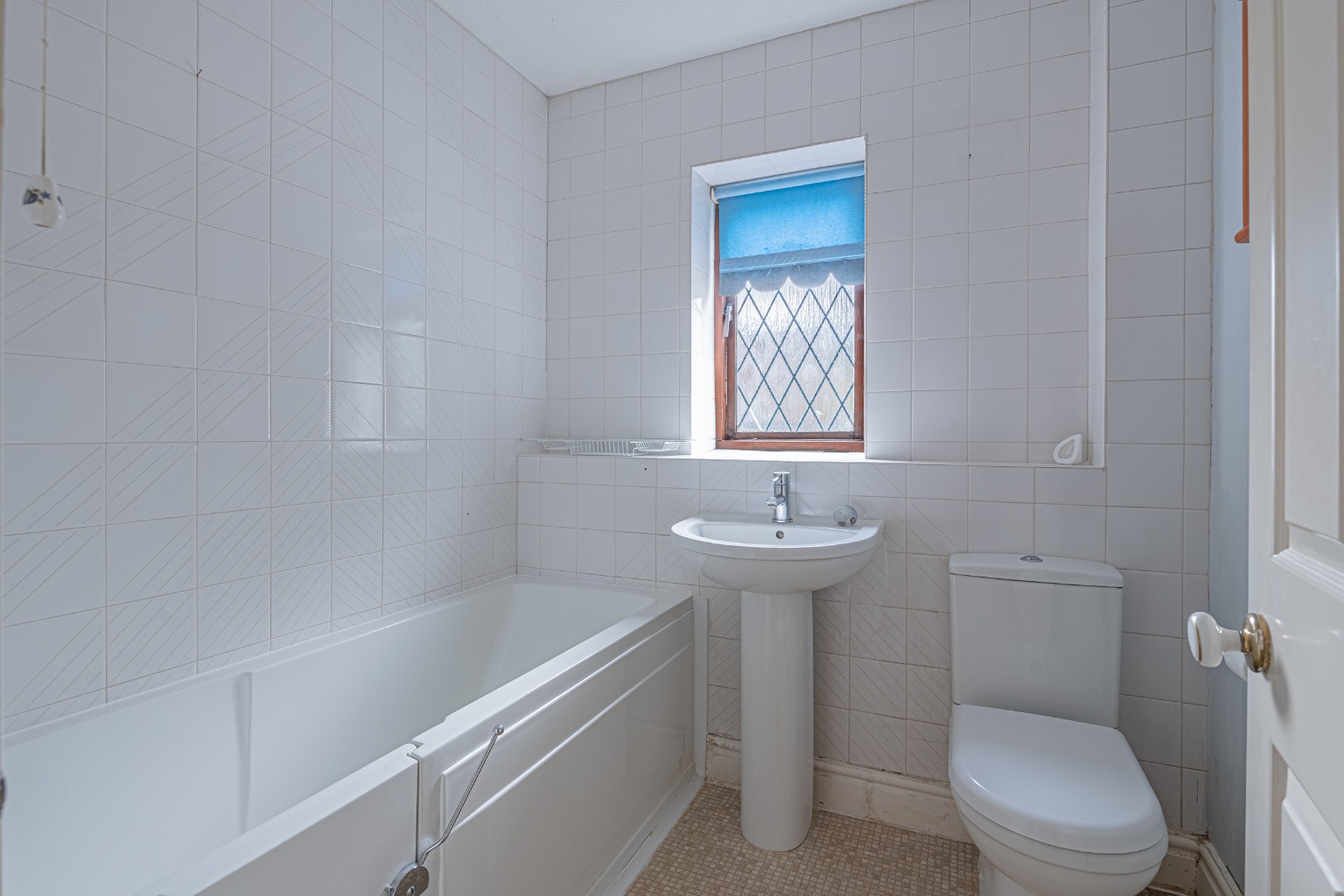 A SPACIOUS FOUR BEDROOM DETACHED FAMILY HOME READY TO MAKE YOUR OWN Property image 18