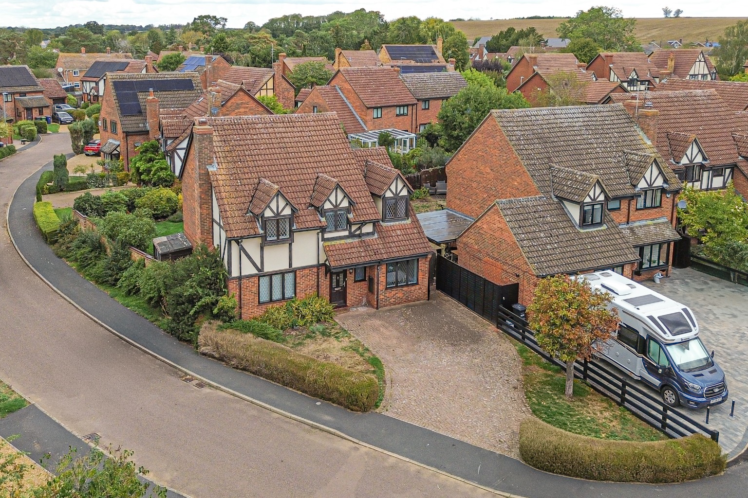 A SPACIOUS FOUR BEDROOM DETACHED FAMILY HOME READY TO MAKE YOUR OWN Property image 19