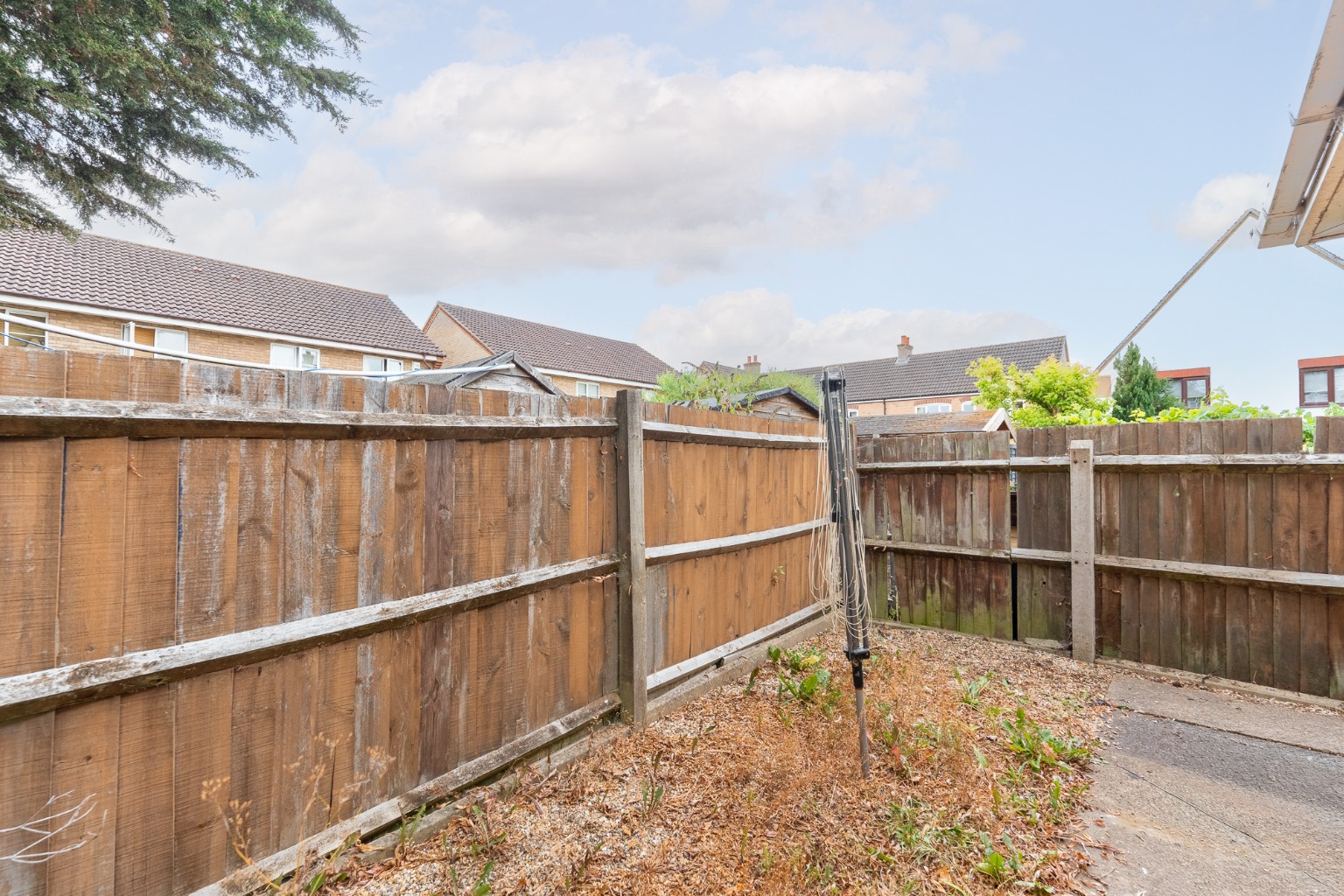 A ONE BEDROOM SEMI-DETACHED BUNGALOW WITH GARAGE IN THE HEART OF THE POPULAR GREAT STAUGHTON VILLAGE Property image 10