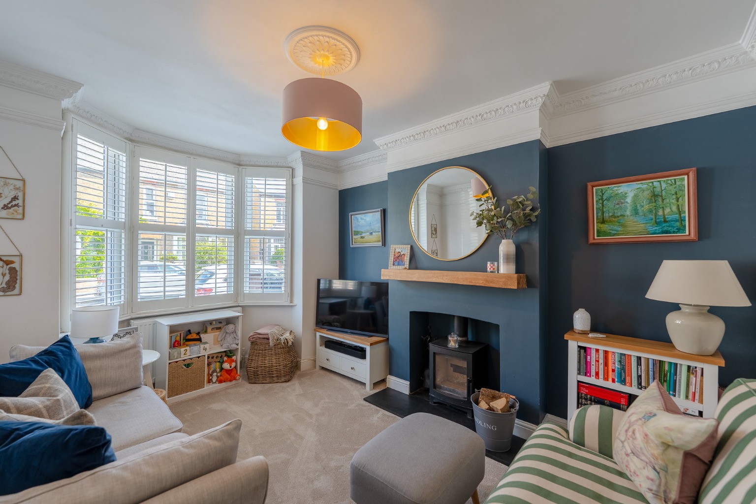 Beautifully presented and extended two bedroom semi detached home Property image 2