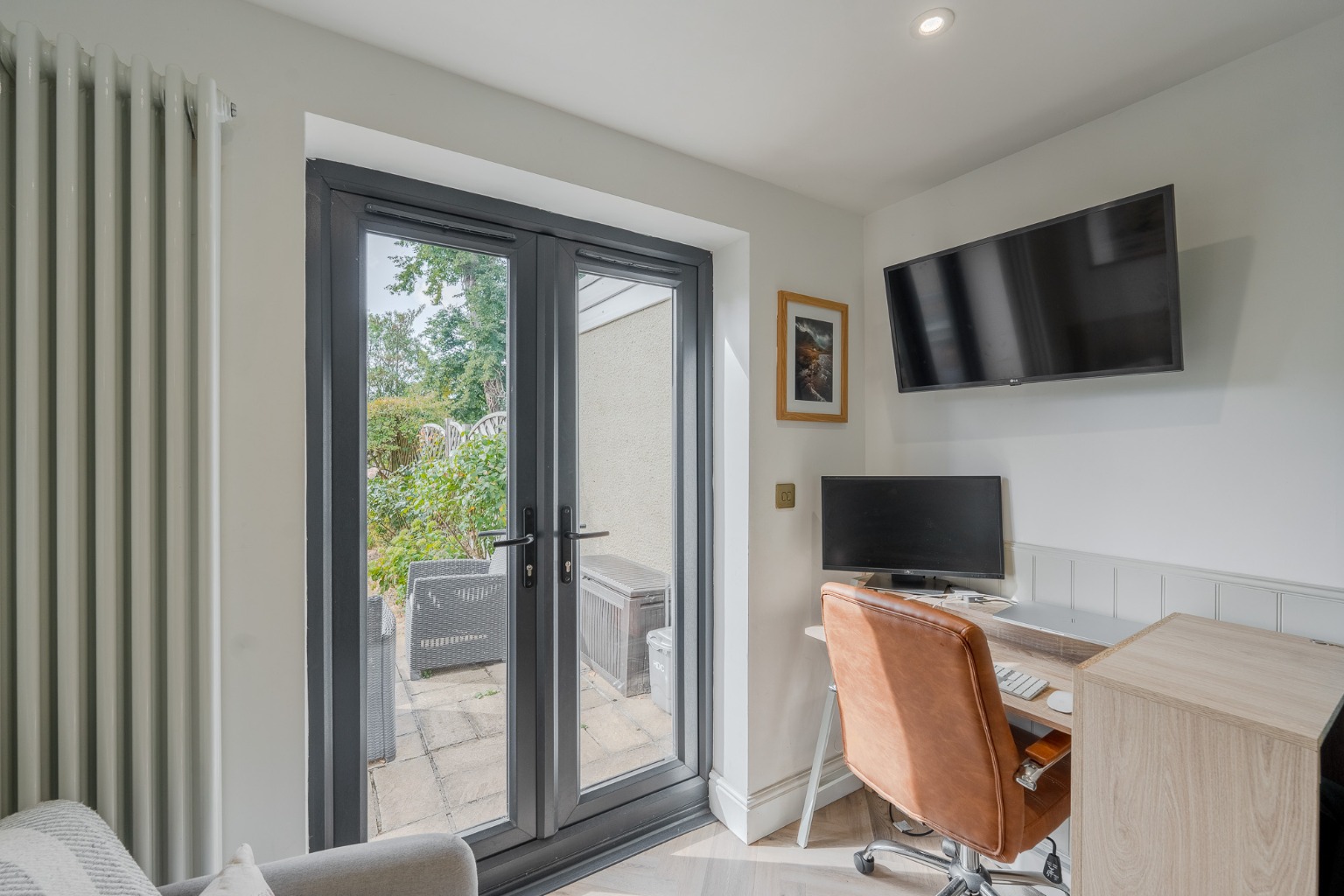 Beautifully presented and extended two bedroom semi detached home Property image 14