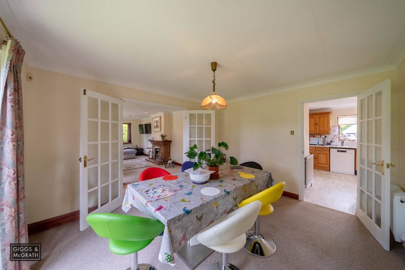 Spacious 3 Double Bedroom Detached Bungalow For Sale Property image 5