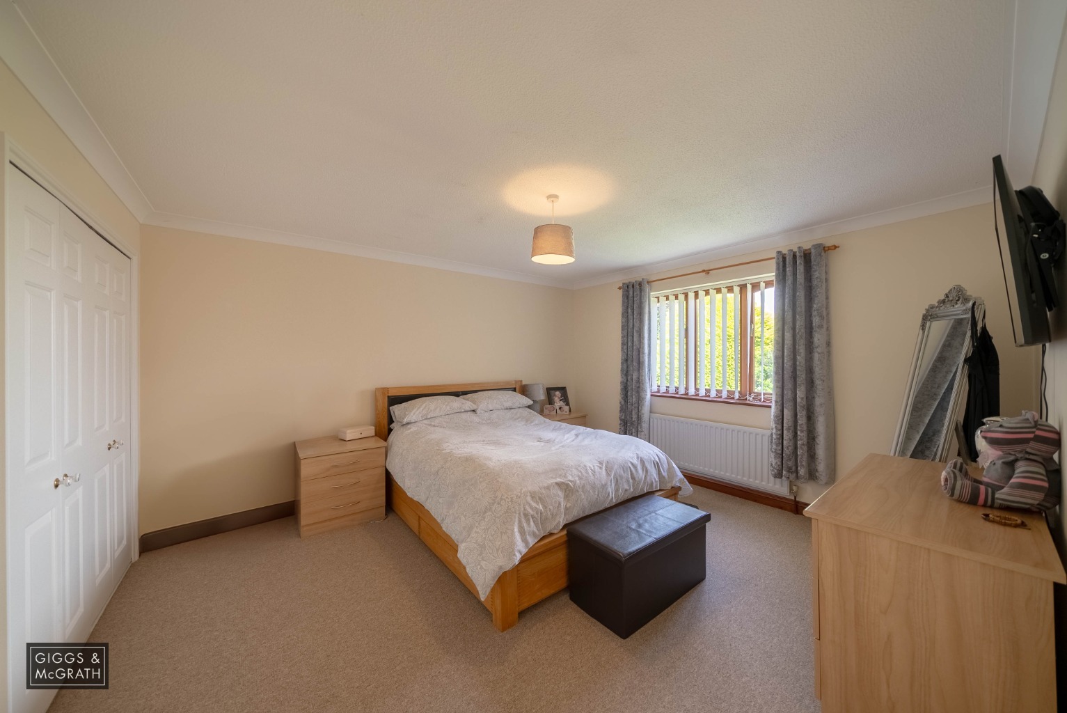 Spacious 3 Double Bedroom Detached Bungalow For Sale Property image 12