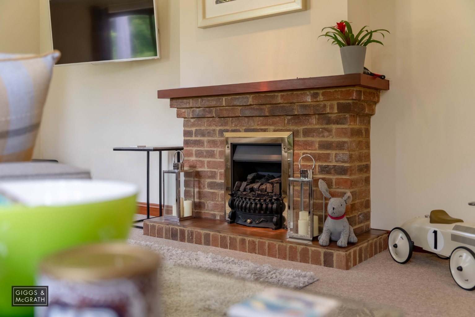 Spacious 3 Double Bedroom Detached Bungalow For Sale Property image 9