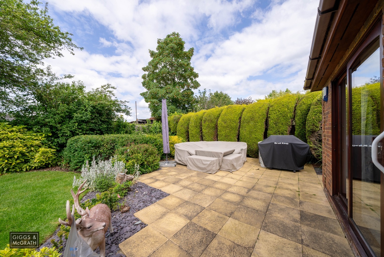 Spacious 3 Double Bedroom Detached Bungalow For Sale Property image 20
