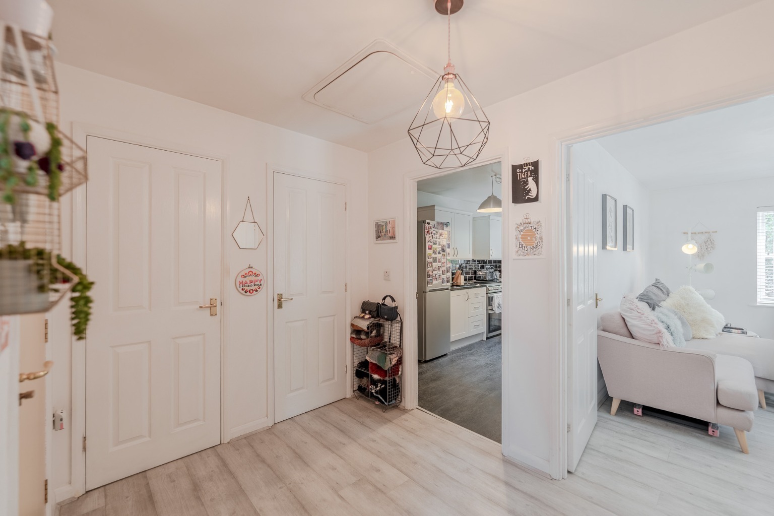 Stunning 1 Bedroom First Floor Apartment in Popular Village Setting Property image 9